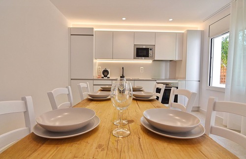 Torroella de Montgri Villa | Montgo 2: Moderna villa con piscina privada