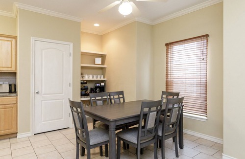 Corpus Christi Casa | Padre like a Rockstar | Pool | Blocks from the Beach | Optional ATV
