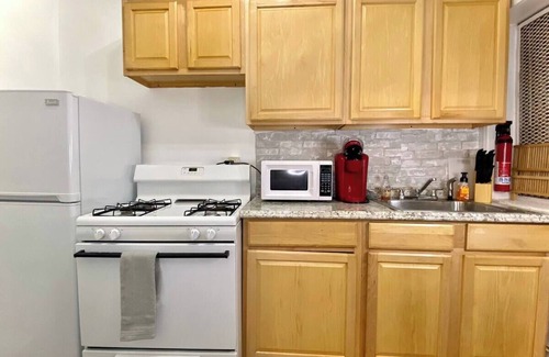 Midtown Apartamento | Monthly Stays/Quiet, Professional & Fully Equipped