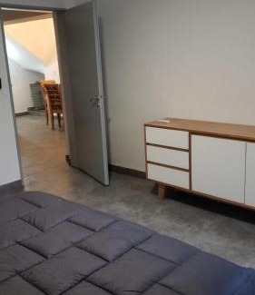 Comuna 9 Apartamento | Montiel 364