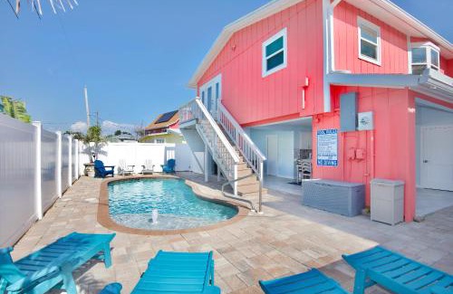 Mid Island Casa | Montishello on Jefferson by Sun Palace Vacations