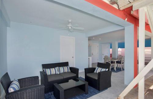 Mid Island Casa | Montishello on Jefferson by Sun Palace Vacations