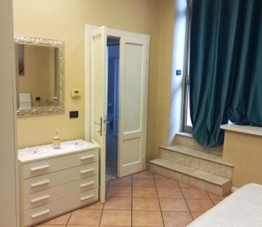 Rovato Casa | Montorfano Road