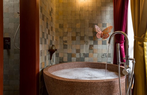 Siem Reap Hotel | Montra Nivesha Residence