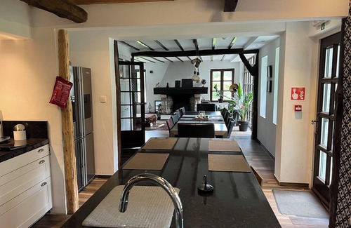 Bernister Casa | mooi gelegen vakantiewoning, veel ruimte in en om het huis. Gewild bij families.