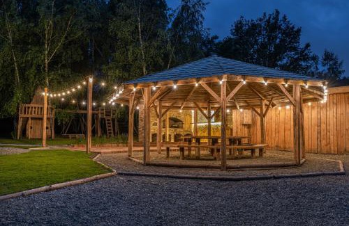Brzeznica Otro | Moon Glamping Resort