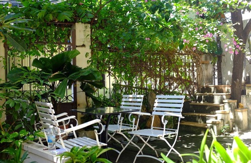 Tran Phu Beach Casa | Casa de la luna bellamente diseñada, auténtica casa vietnamita, experiencia genuina.