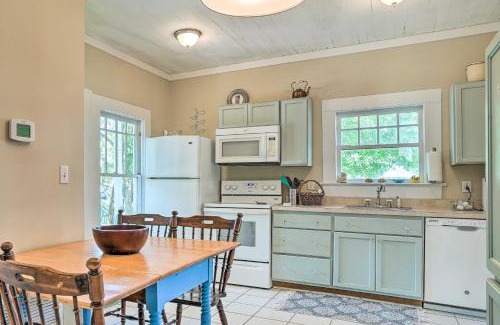 Biloxi Casa | Moon Pie Cottage Near Dtwn Ocean Springs!