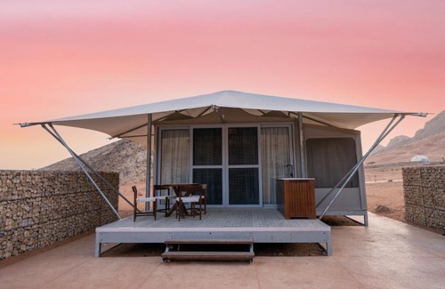 Mleiha Otro | Moon Retreat by Sharjah Collection