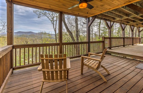 Blue Ridge Cabina | Moon Ridge Retreat by Escape to Blue Ridge