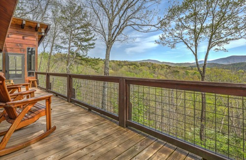 Blue Ridge Cabina | Moon Ridge Retreat by Escape to Blue Ridge