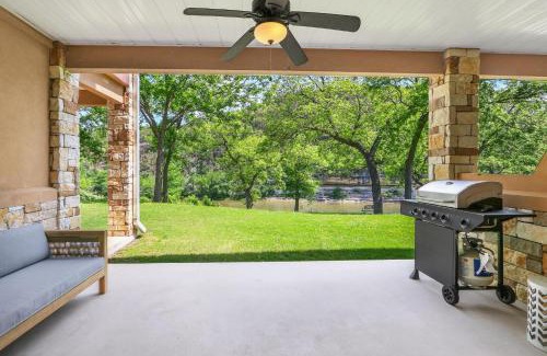 New Braunfels Casa | Moon River