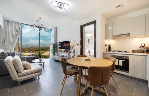 Nad Al Sheba Apartamento | Moon Stays | Opulent 2BR Stay | Sobha Hartland