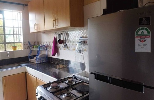Eastleigh Apartamento | MoonBeam Apartment