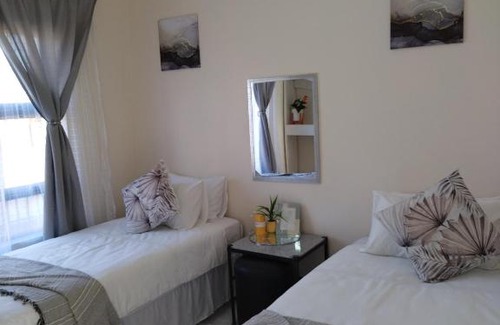 Mangaung Cama Y Desayuno | Moonlight Inn 207 unit 2C