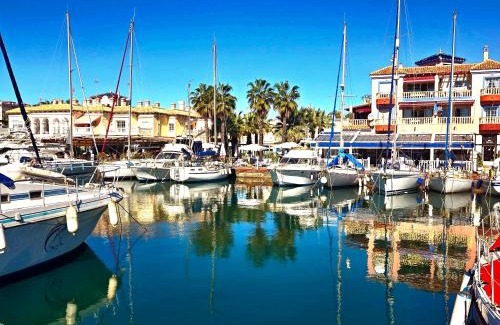 Torrevieja Alquiler De Eote | Moonlight Lady, our secret on the Med!