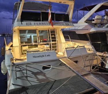 Torrevieja Alquiler De Eote | Moonlight Lady, our secret on the Med!