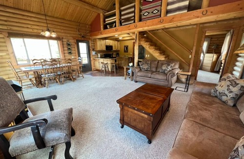 Ennis Cabina | Moonlight Ridge Cabin