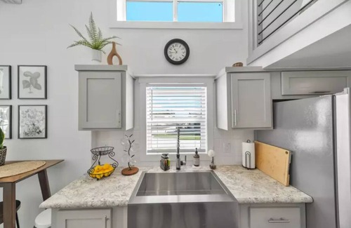 Fredericksburg Complejo | Moonlight Views - Tiny Home #54 Welcome to enchanting getaway in Fredericksburg