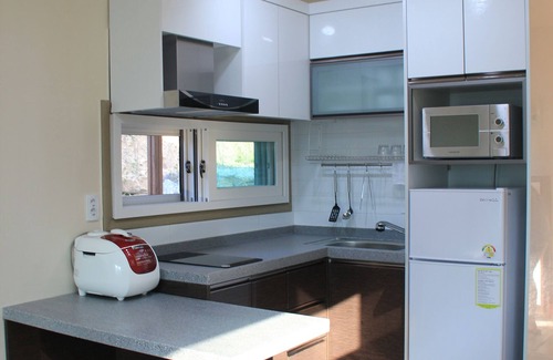 Danyang Condominio | Moonlight Village Pension
