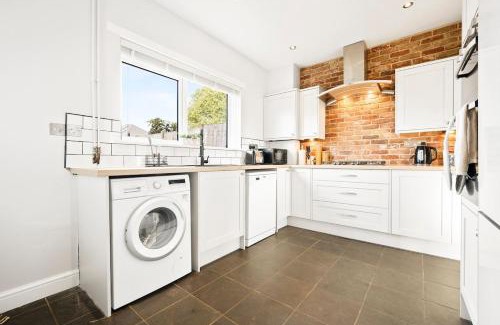 Bournemouth Apartamento | Moonlit Bloom