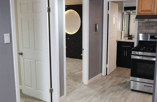 Allendale Apartamento | Moonlit Serenity Oakland Ca