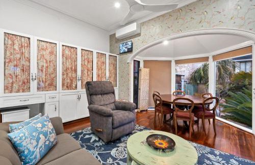 Beaconsfield Casa | MoonRakers - Heritage Charm in Fremantle