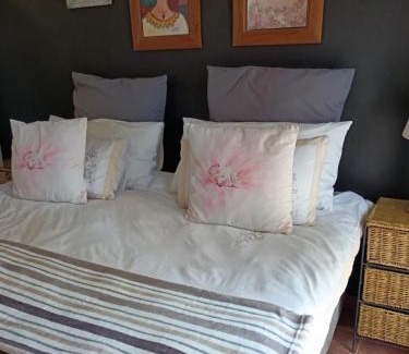 Universitas Apartamento | Moonrest Halfmoon