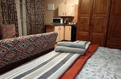 Universitas Apartamento | Moonrest Halfmoon