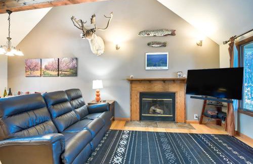 Suttons Bay Casa | Moonridge Cottage