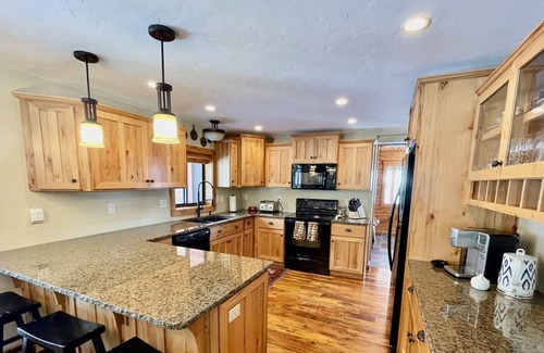 McCall Casa | Moonridge Hideaway River Access & Dog Friendly