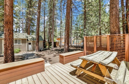 Summit Estates Chalet De Esquí | Moonridge R n R- Cozy Single Level Central Chalet Home