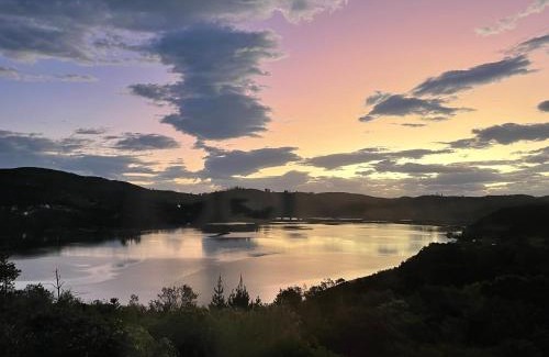 Knysna Apartamento | Moonriver Cottage, Prime Lagoon Views & Solar Power