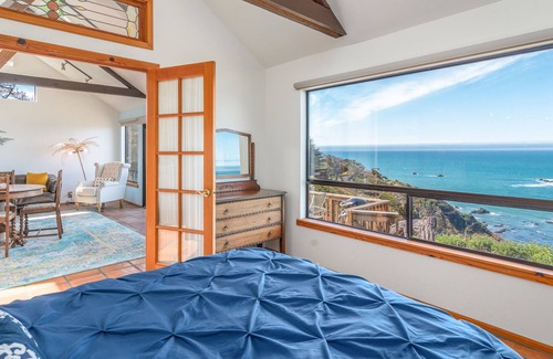 Gualala Cabaña | Moonstar Cottage - Escapada con vista al mar con jacuzzi y admite mascotas
