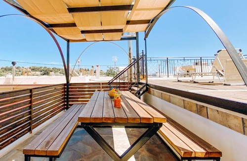 Archangelos Casa | Moonstone Traditional House