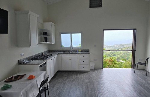 Colonarie Apartamento | MoonView Suite