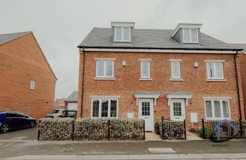 Market Harborough Apartamento | Moore House 3 bed 3 and half bathroom x2 parking