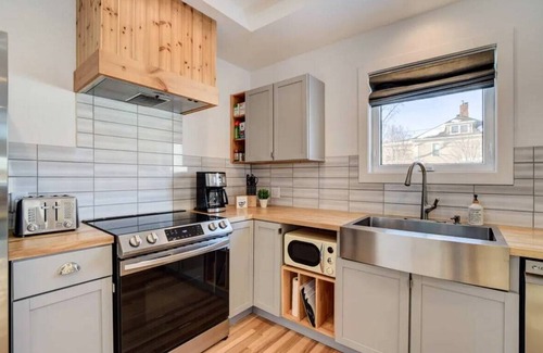 Moorhead Casa | Moorhead Home Rental Near Downtown Fargo!
