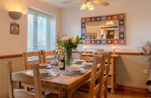 Cirencester Casa | Moorhens