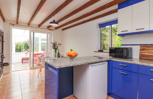Penryn Casa | MOORSTONE, family friendly, with open fire in Mabe