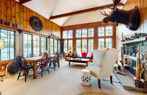 South Casco Casa | Moose Haven
