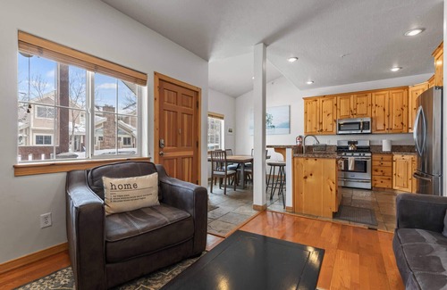 Bear Hollow Village Casa | Moose Mgmt at Bear Hollow 5519: King bed-Reliable WiFi-AC-Pvt Hot Tub-Parking