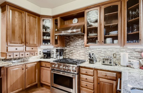 Warrior's Mark West Casa | Moose on the Loose: Private Hot Tub, Mountain Views, Quick Ski Access