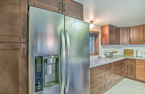 Walden Cabina | 'Moose Park Lodge' Charming Walden Retreat!
