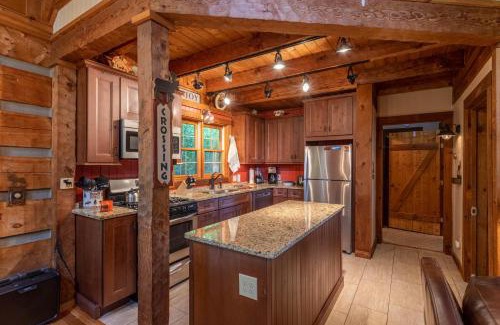 Sugar Grove Casa | Moose Preserve