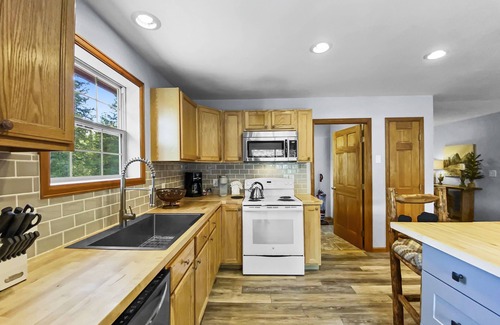 Breckenridge Condominio | Moose Trail Retreat 3 Bedroom Home by RedAwning