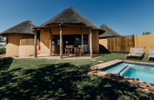 Weipe Cabina | Mopane Bush Lodge