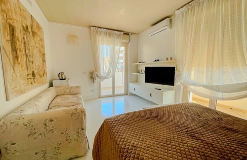 Municipio 3 Cama Y Desayuno | Mora Suite - Bari B&B