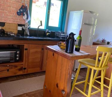 Paraisopolis Casa | Morada na Serra chalé com hidromassagem, deck, churrasqueira