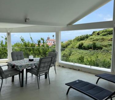 Lomba Casa | Moradia Terra Chã Sea View 1 to 4 pers